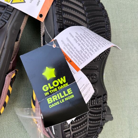 Crocs Ghostbusters Classic Clog - Picture 8 of 9